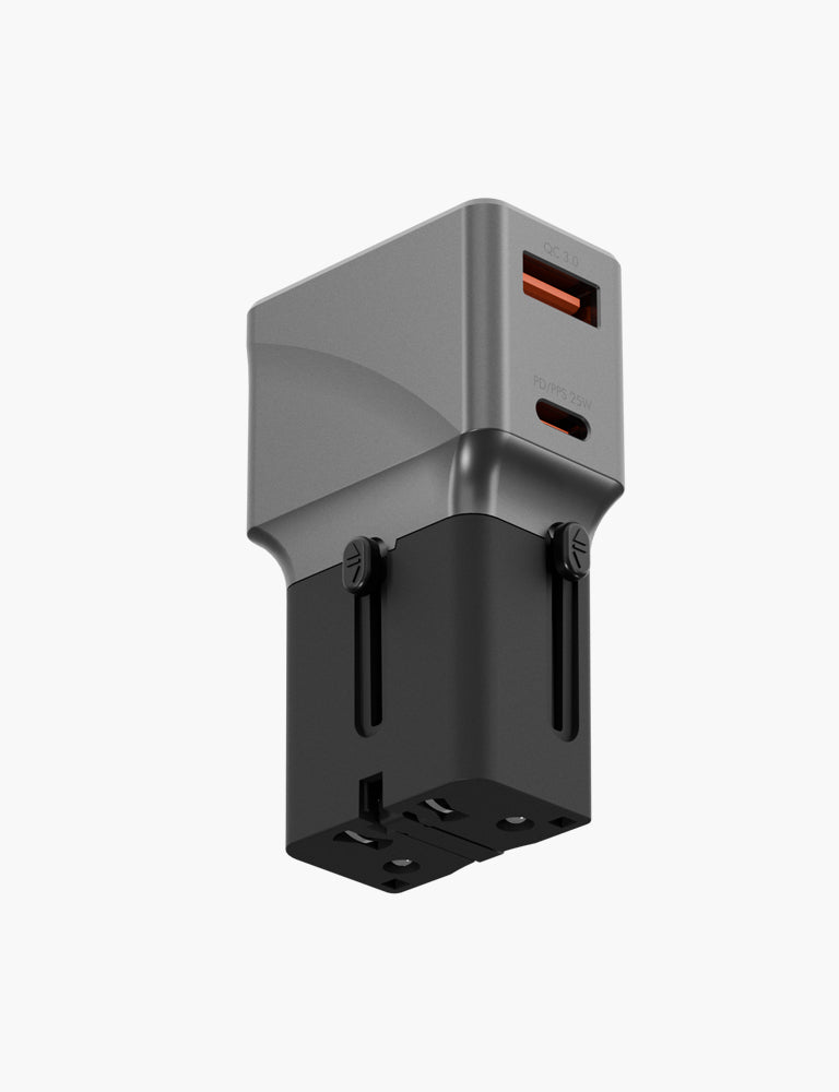 Energea TravelWorld Adapter 25 adattatore viaggio Gunmetal