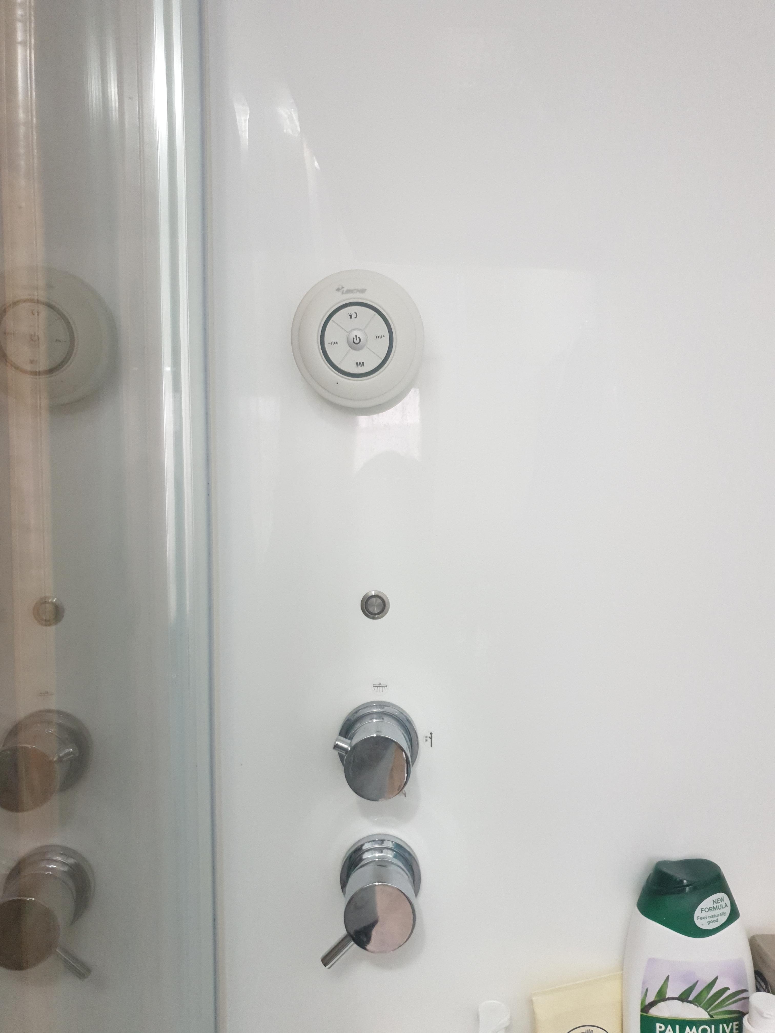 Leicke DJ Roxxx Shower altoparlante bluetooth impermeabile ventosa