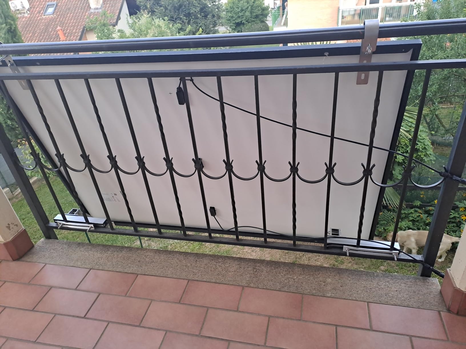 Leicke ULL staffa per pannello solare balcone alluminio