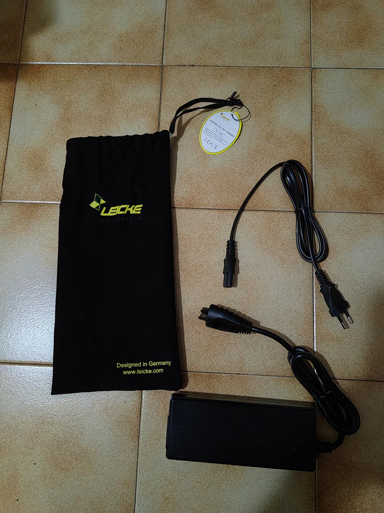 Leicke Caricabatterie E-Bike 36V 2A per Bosch Active