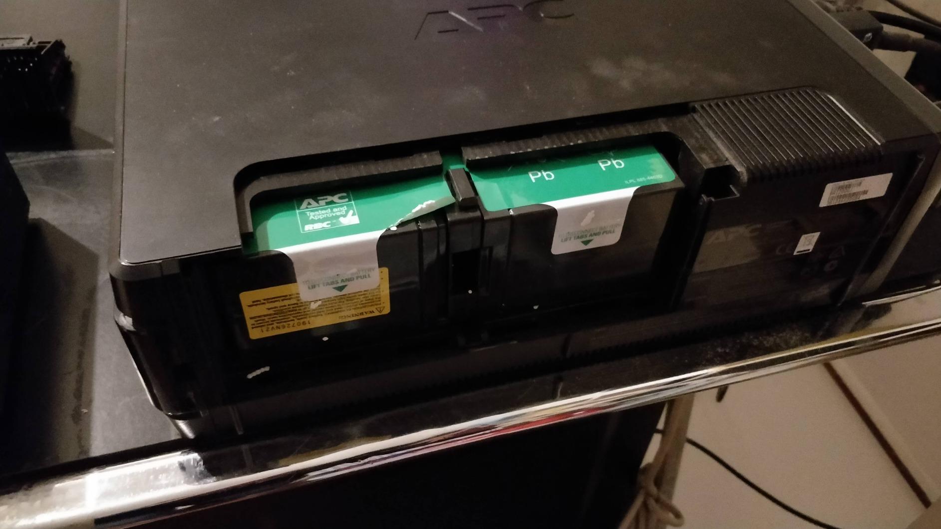 APC APCRBC124 batteria UPS per BR1200GI piombo-acido