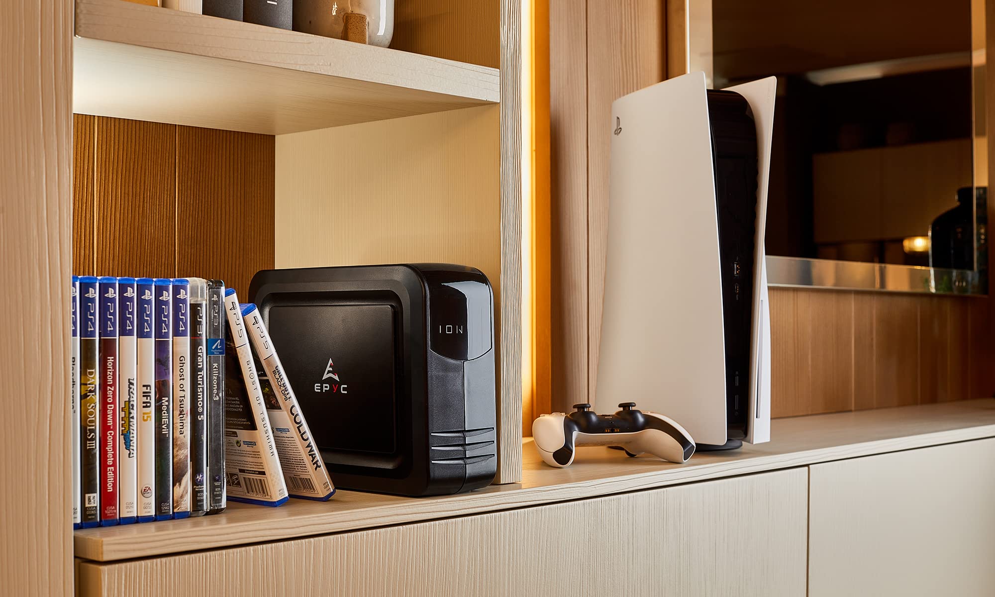 EPYC ION 1000VA/600W UPS 3 prese per PC e console