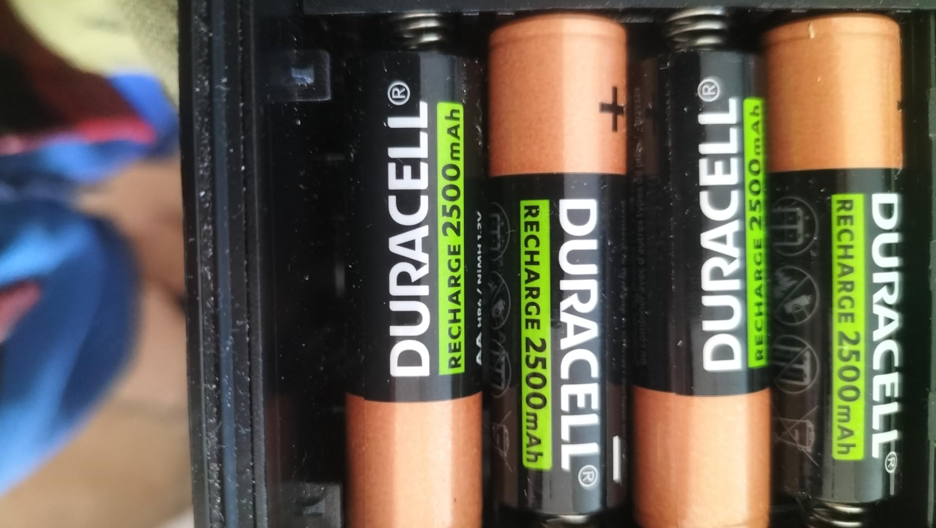 Duracell AA batterie ricaricabili 2500mAh 4 pezzi NiMH