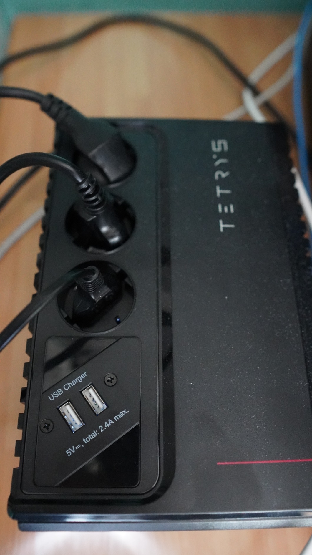 EPYC Tetrys ups ciabatta 850VA 480W USB AVR