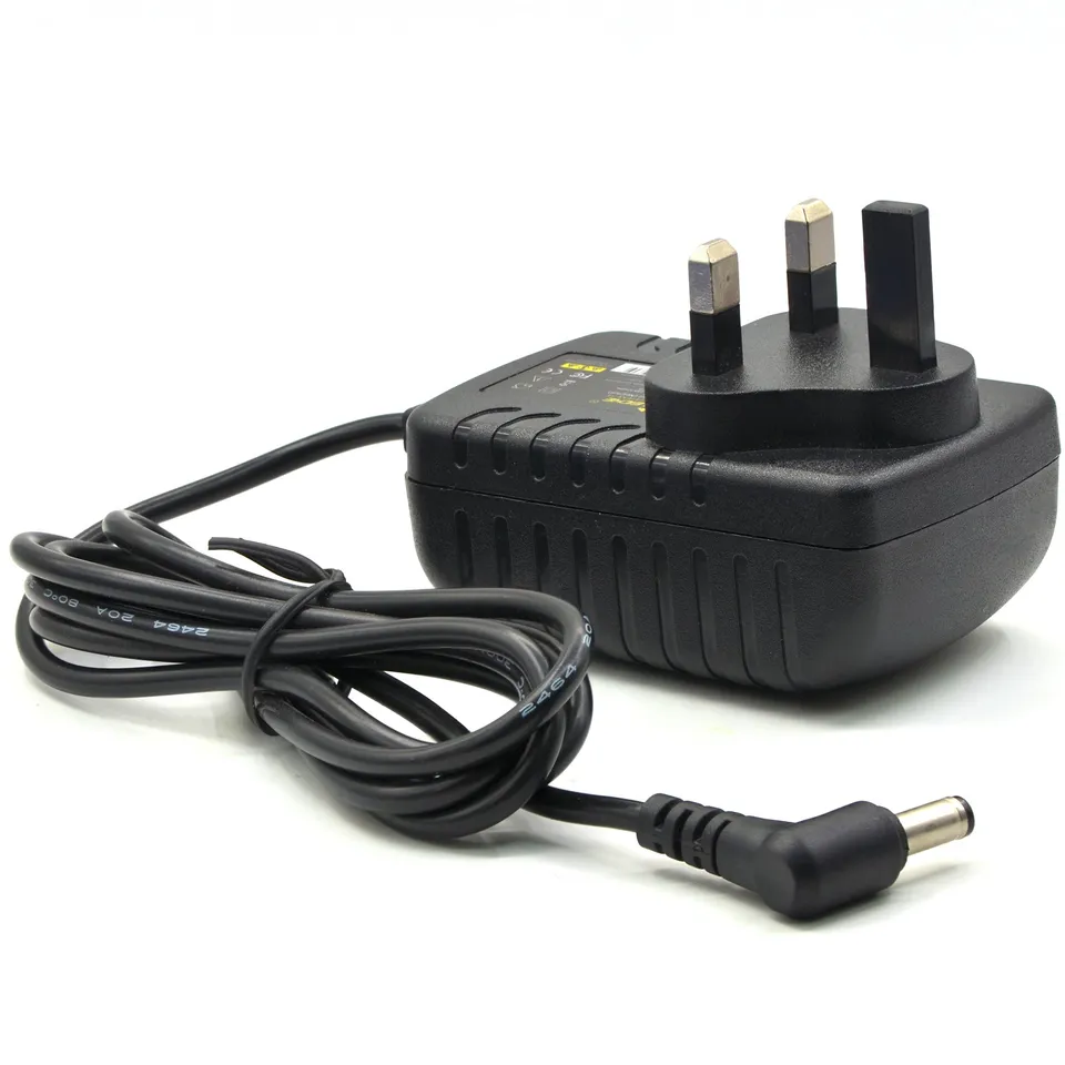 Leicke Alimentatore 9V 3A 27W spina UK per strisce LED