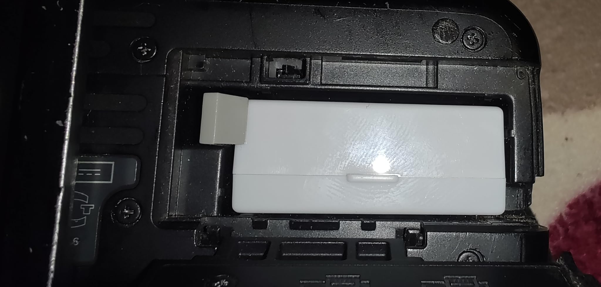 Duracell DR9945 Batteria LP-E8 1020 mAh Bianca 7.4V