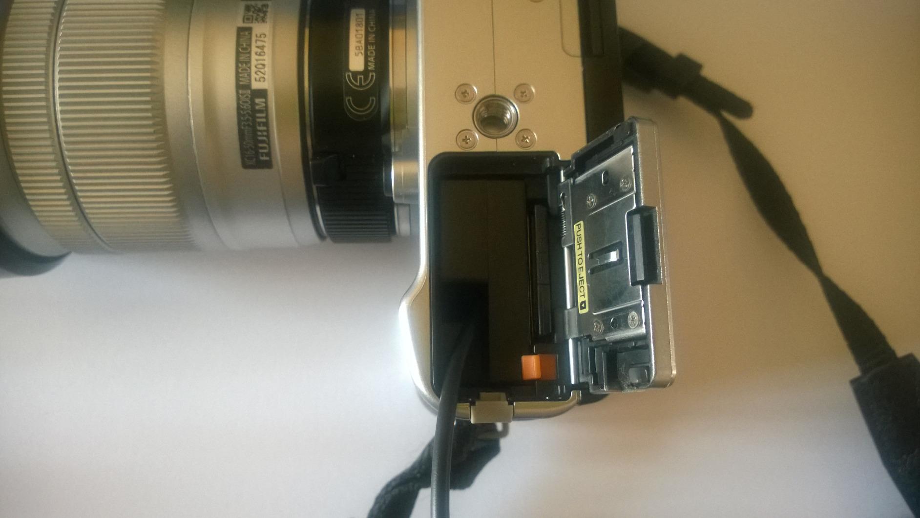 vhbw Alimentatore Fotocamera Fujifilm HS30 EXR 9V 2 m