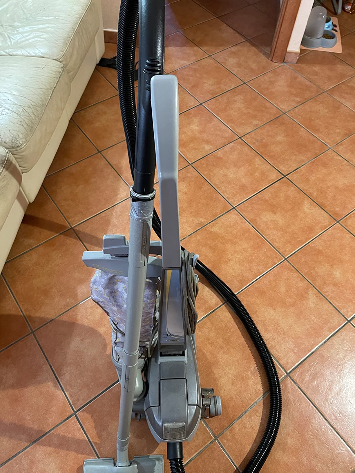 vhbw Tubo Flessibile 3 m per Kirby G7 Aspirapolvere Nero