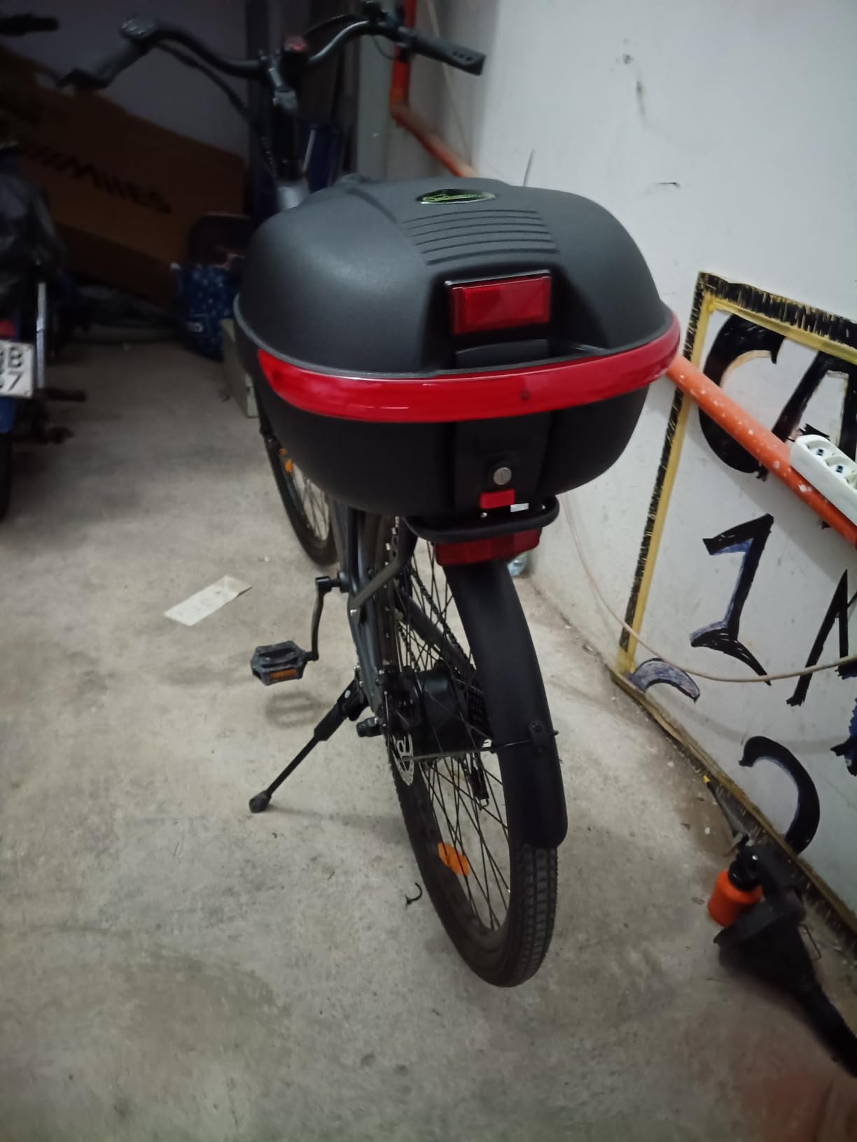 Leicke Bauletto Bici Posteriore 16 Litri Nero senza Allarme
