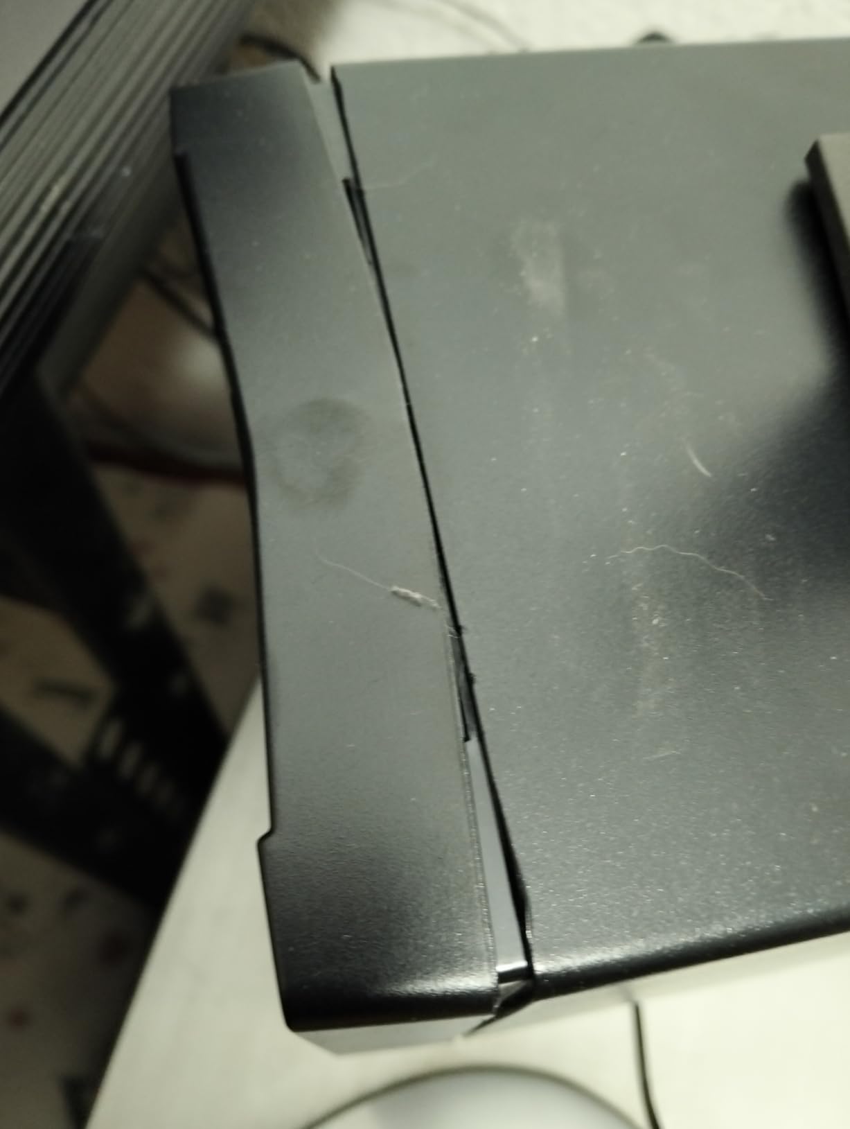 EPYC Quantum 1500VA 900W Gruppo di Continuità UPS 5 Prese LCD