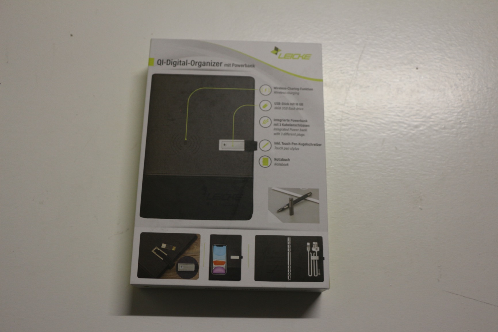 Leicke Taccuino A5 Pelle con Power Bank 8000mAh Ricarica Qi