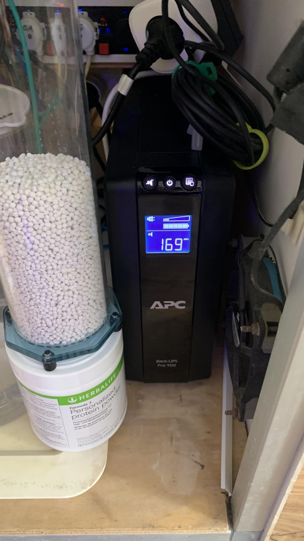 APC Back-UPS PRO BR900G-GR UPS 900VA 540W Schuko AVR