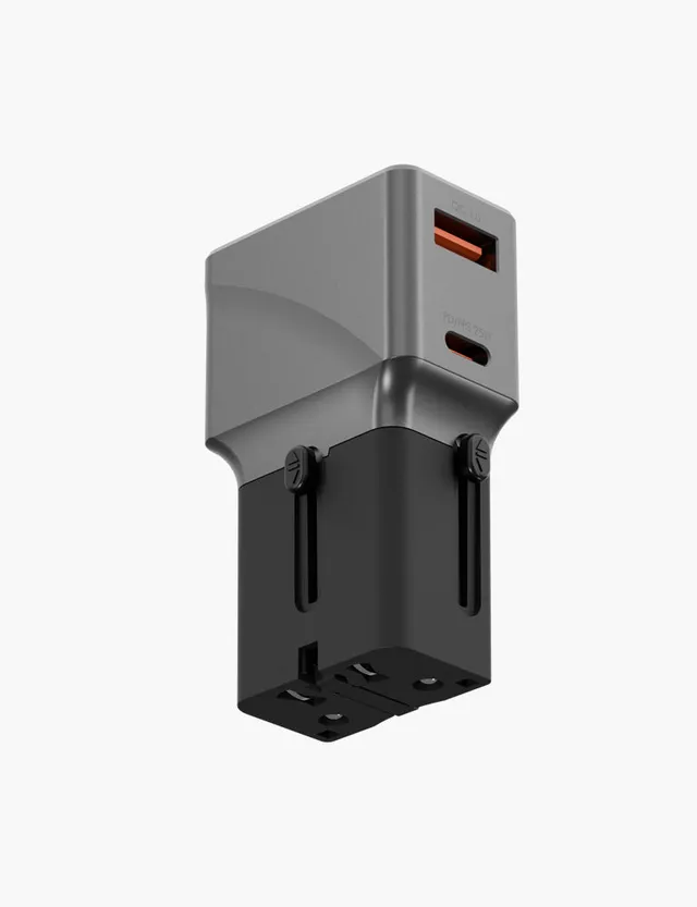 Energea TravelWorld Adapter 25 adattatore viaggio Gunmetal