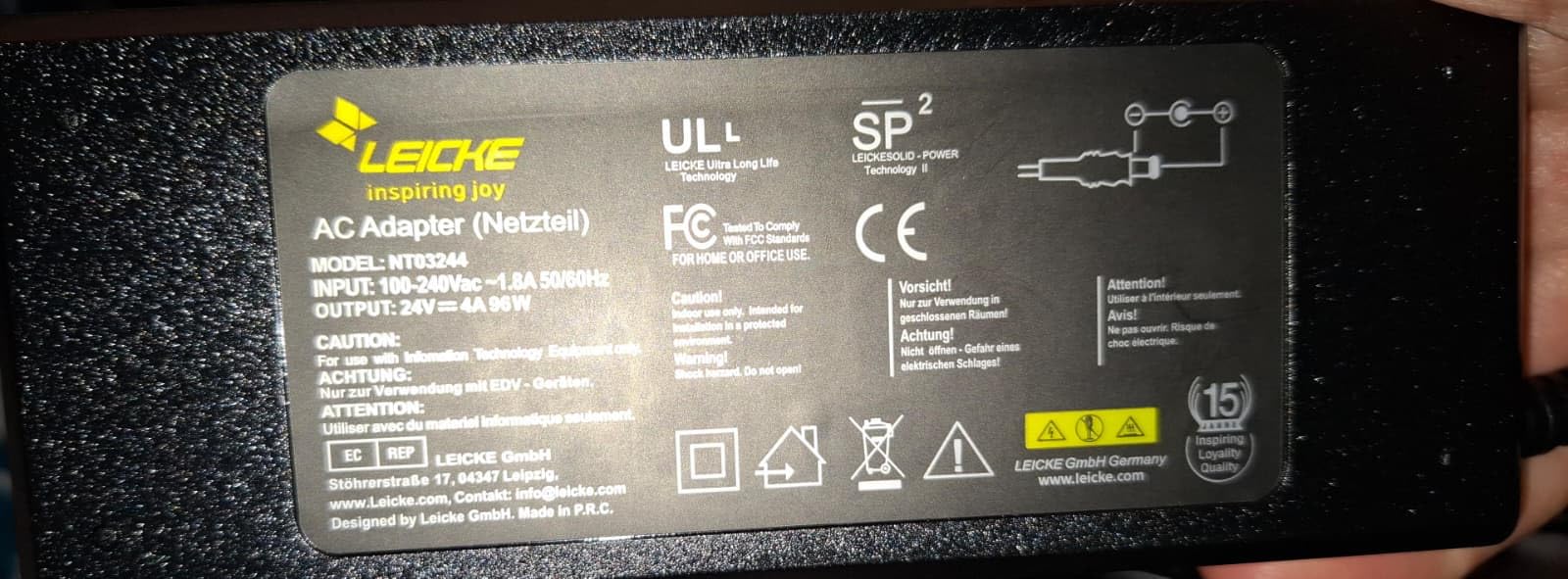 Leicke Alimentatore universale 24V 4A 96W 5,5x2,5mm