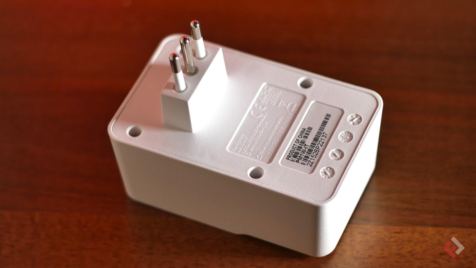 APC SurgeArrest PM1W-IT presa antisovratensione 1 uscita