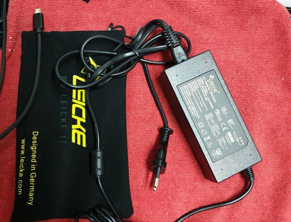 Leicke ULL Alimentatore 12V 4A 48W spina 5,5x2,5 mm